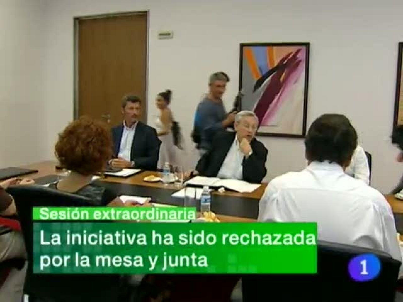  Vuelve el curso legislativo con la reunión de la Mesa y Junta de Portavoces. Hoy calor y así hasta el fin de semana. Osasuna adelanta su entrenamiento de mañana a esta tarde por la convocatoria de huelga.(18/08/11)