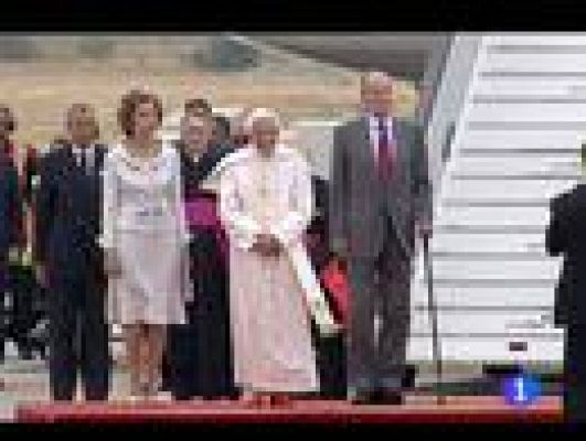 Telediario 1 - Benedicto XVI llega a Madrid