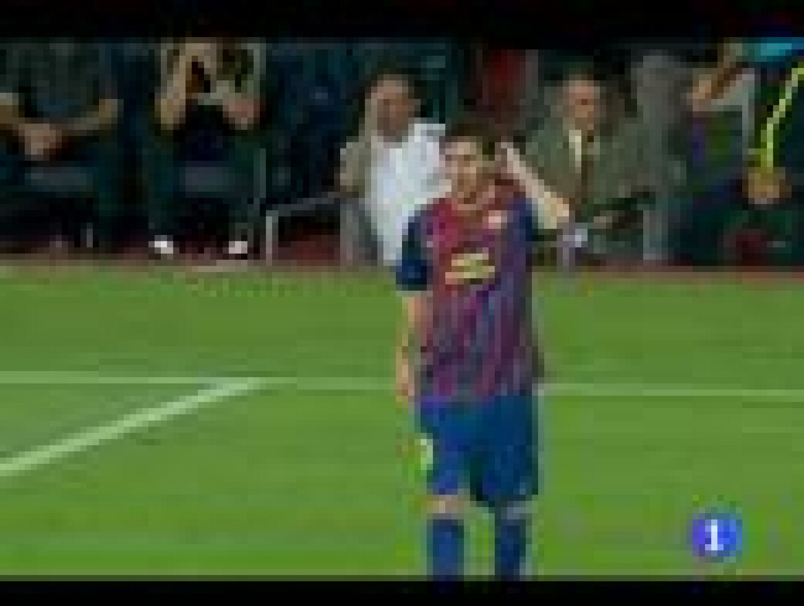 Telediario 1: Messi lleva 13 goles al Madrid | RTVE Play