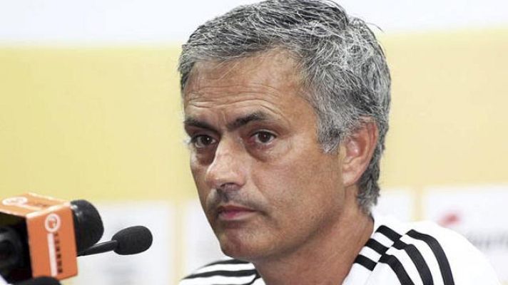 Telediario 1 - Los líos de Mourinho
