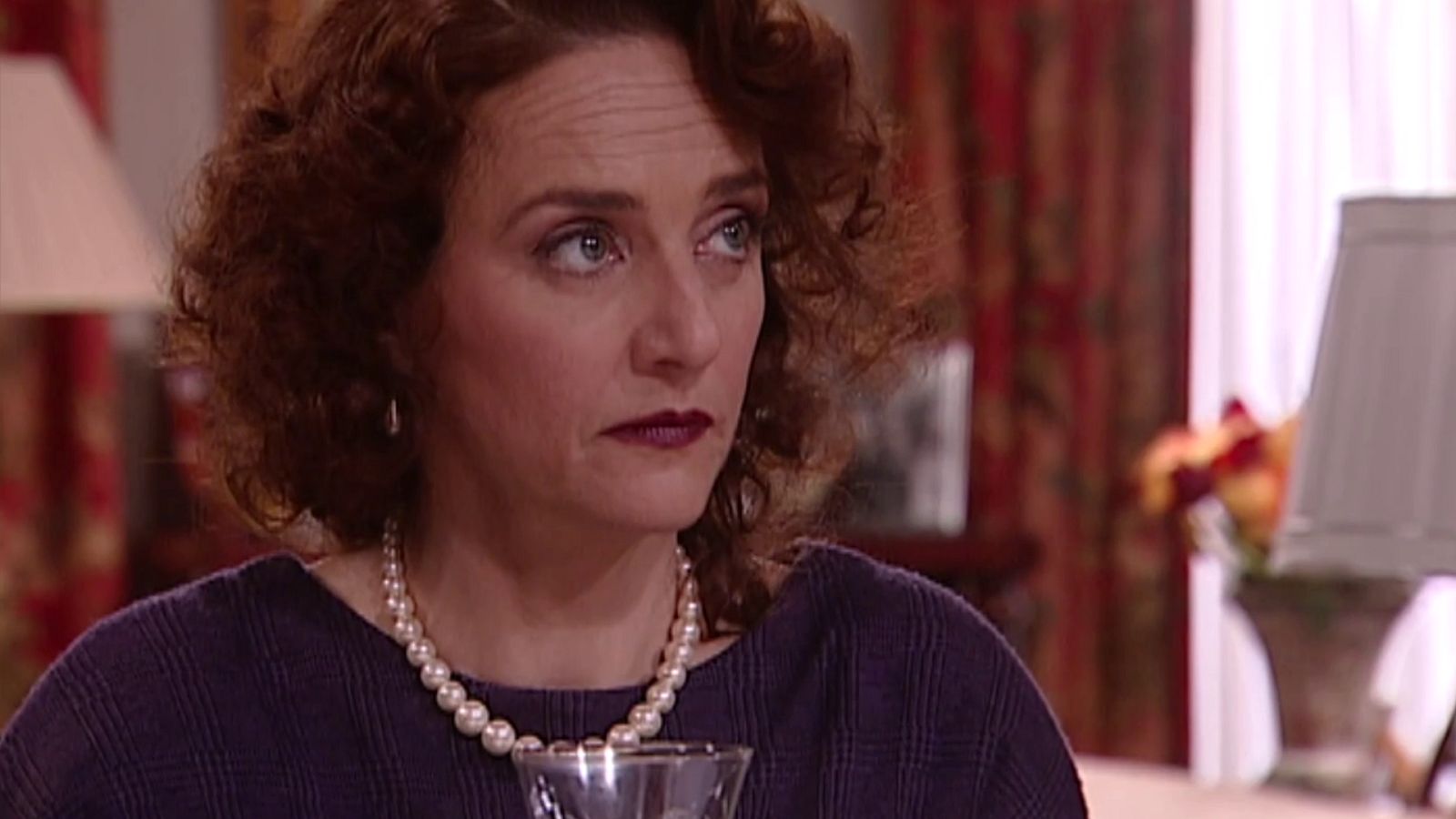 Amar en tiempos revueltos - T3 - Episodio 196 - Ver ahora