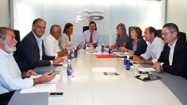 Telediario 1 - Críticas a las medidas del Gobierno