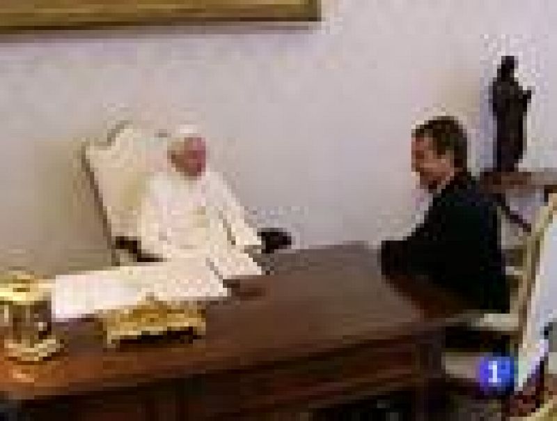  Reunión en la Nunciatura entre el Papa Benedicto XVI y Zapatero