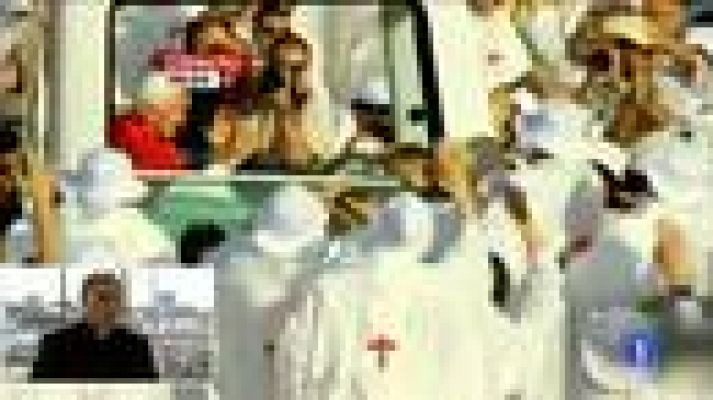  - El papa llega a Cuatro Vientos para la misa de clausura de la JMJ