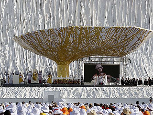  - El papa a los jóvenes de Cuatro Vientos: "He pensado en vosotros"