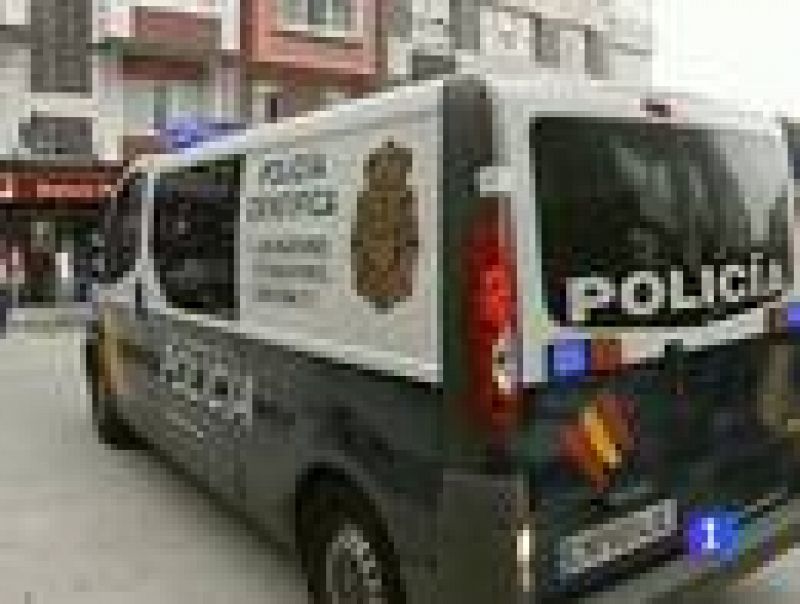 La policia detiene a un hombre por el supuesto asesinato de dos hermanos gemelos de 10 años