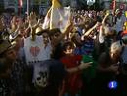 Integrantes del 15M protestan por la JMJ