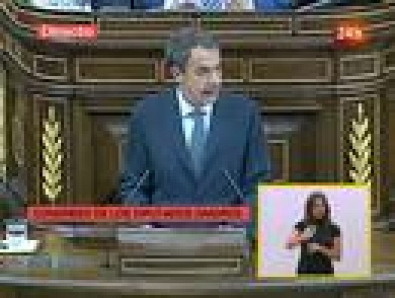 Zapatero propone incluir en la Constitución una regla para limitar el déficit y la deuda