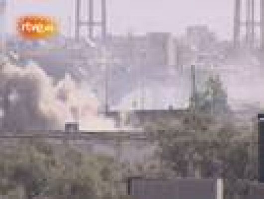  - Violentos combates en la capital libia entre rebeldes y partidarios de Gadafi