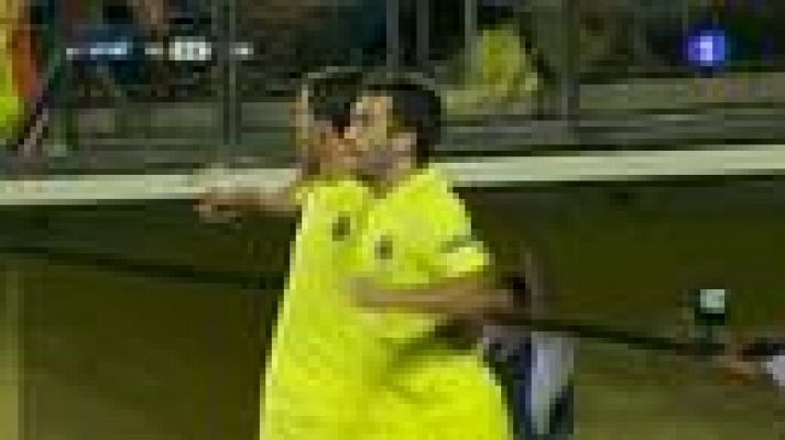 Champions League - Rossi iguala la eliminatoria para el Villarreal