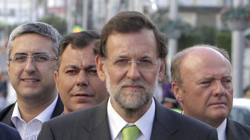 Rajoy apoya la reforma de la Constitución 