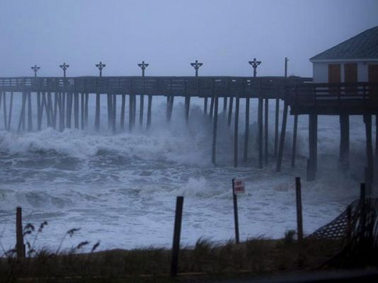 Telediario 1 - Telediario 2 en 4' - 27/08/11