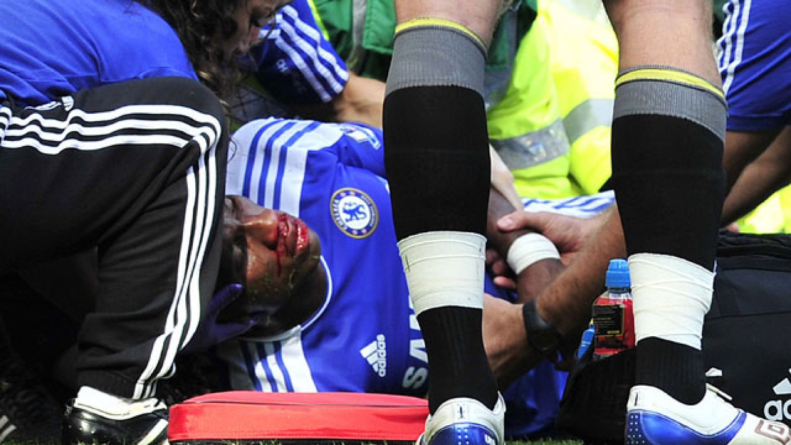 Telediario 1: Drogba abandona el hospital | RTVE Play
