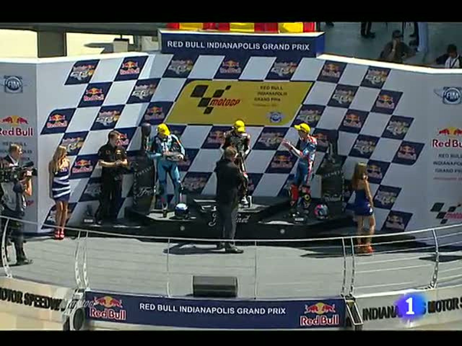 Triplete histrórico en Moto2 | Ver