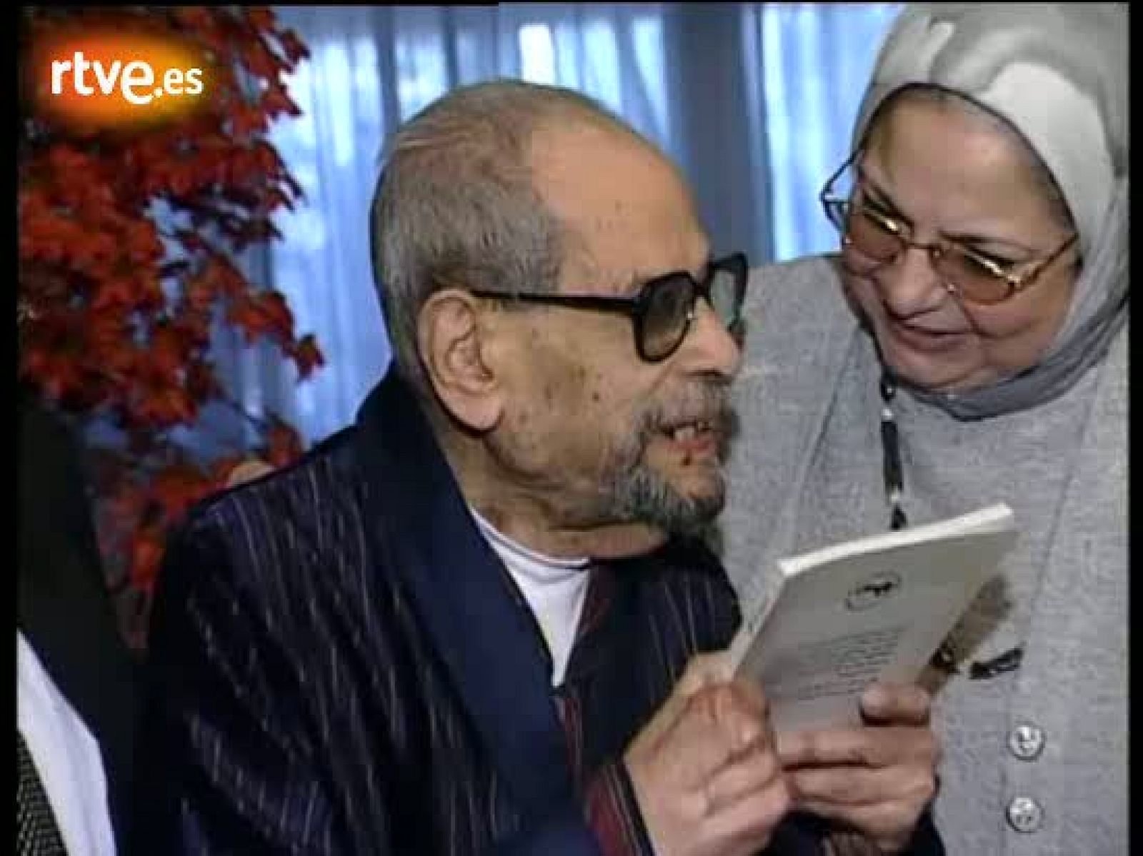 Adios A Naguib Mahfuz 2006 Rtve Es