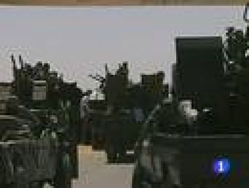 Continúan los enfrentamientos en Libia mientras los rebeldes se dirigen a Sirte
