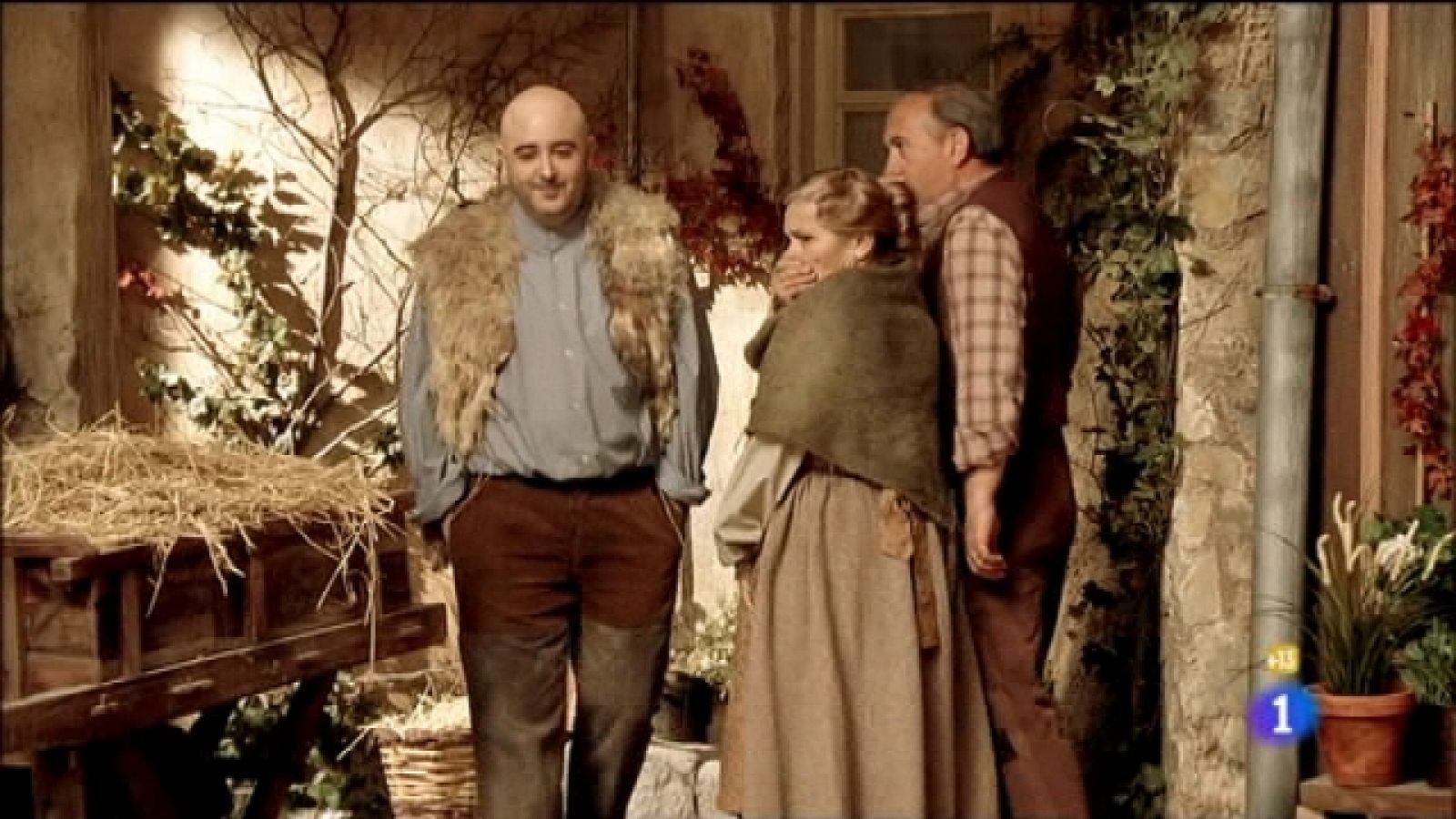 Plaza de España - Otoño del 36 - Capítulo 11 - Dos combatientes de Peñaseca vuelven del frente - Ver ahora