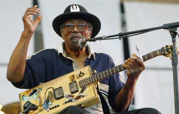  - Muere el guitarrista Bo Diddley