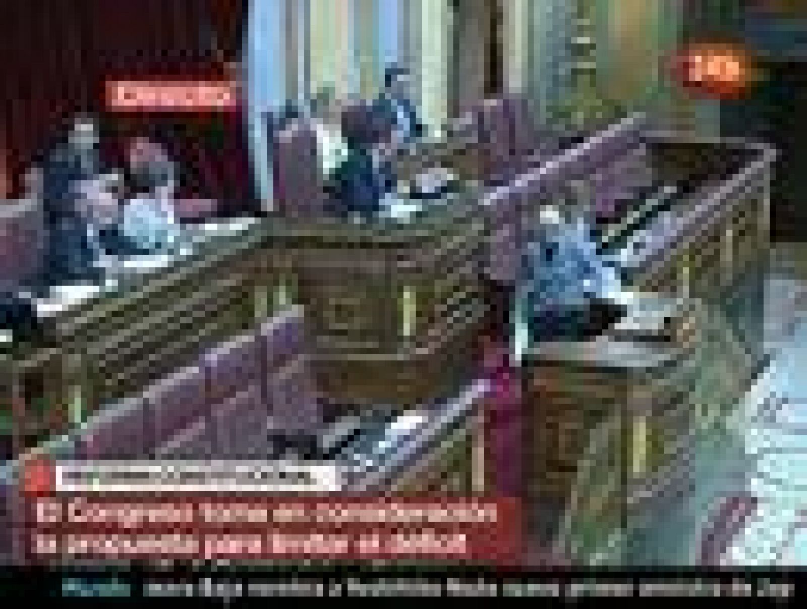 Sin programa: El Congreso recibe con un fuerte aplauso a Uxue Barkos | RTVE Play