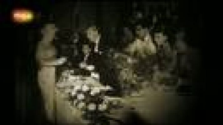 Amar en tiempos revueltos - Cabecera de 'La muerte a escena'