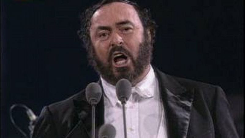 Muere Luciano Pavarotti (2007)