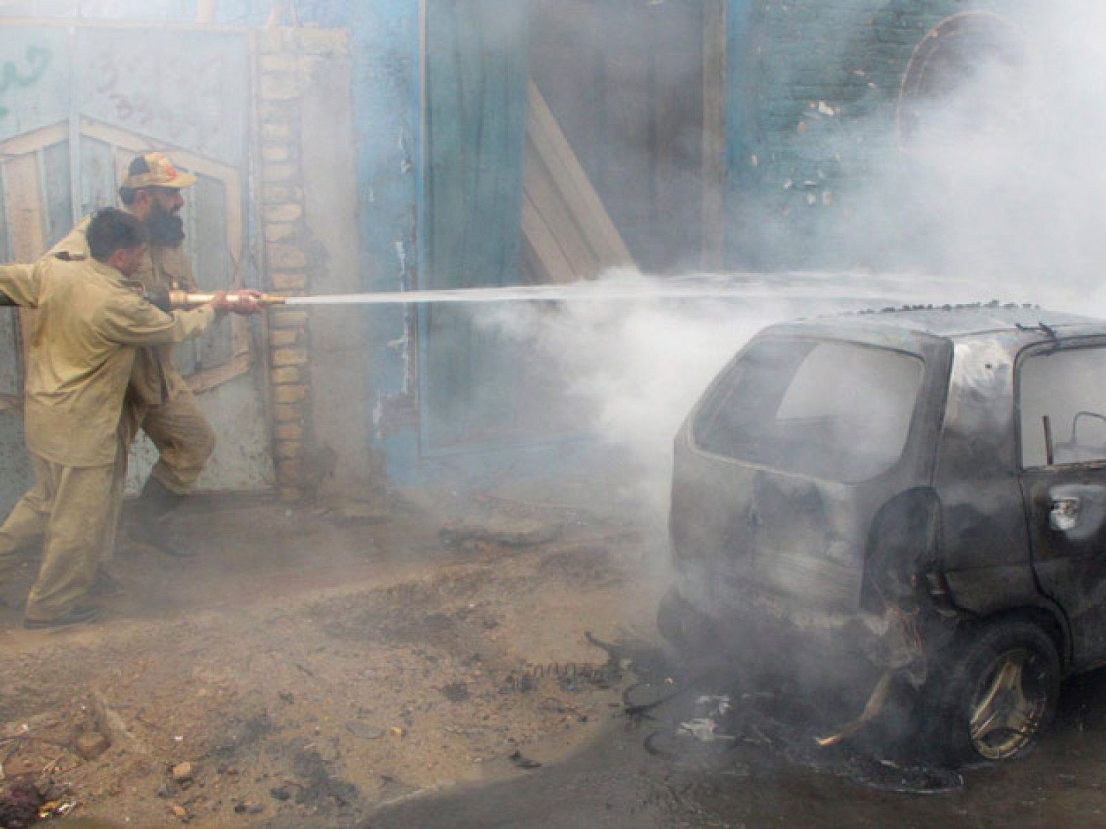 Al menos diez muertos en el atentado contra una mezquita en Pakistán