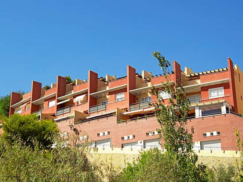 El euríbor cae en agosto al 2,097%, pero las hipotecas se vuelven a encarecer un mes más