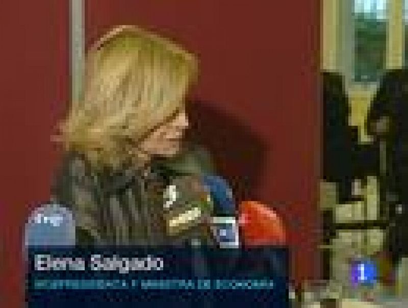  Elena Salgado valora el plan de Castilla La Mancha para reducir el déficit de sus cuentas públicas