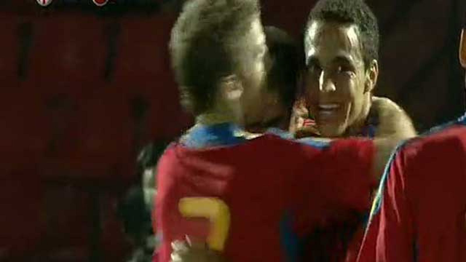 Rodrigo hace el segundo a pase de Isco