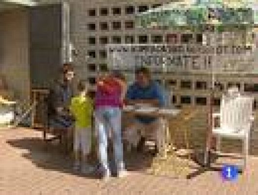 Telediario 1 - Los recortes en sanidad cierran más de 40 centros de emergencia nocturnos en Cataluña