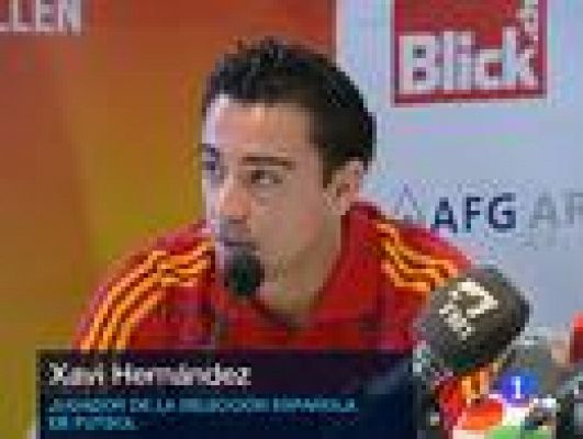Telediario 1 - Xavi: "Con Iker, muy bien"