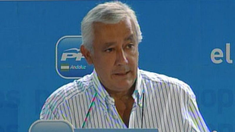  Cospedal acusa a los socialistas de ser "la motosierra del estado del bienestar"