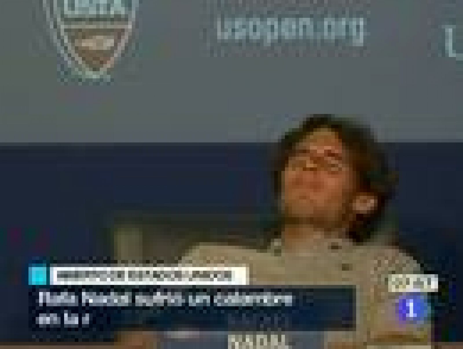 Nadal sufre unos calambres en plena rueda de prensa