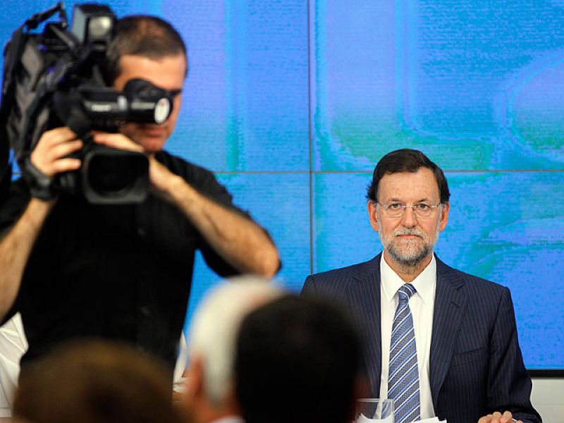  Rajoy anuncia que bajará los impuestos a los emprendedores si gana las elecciones