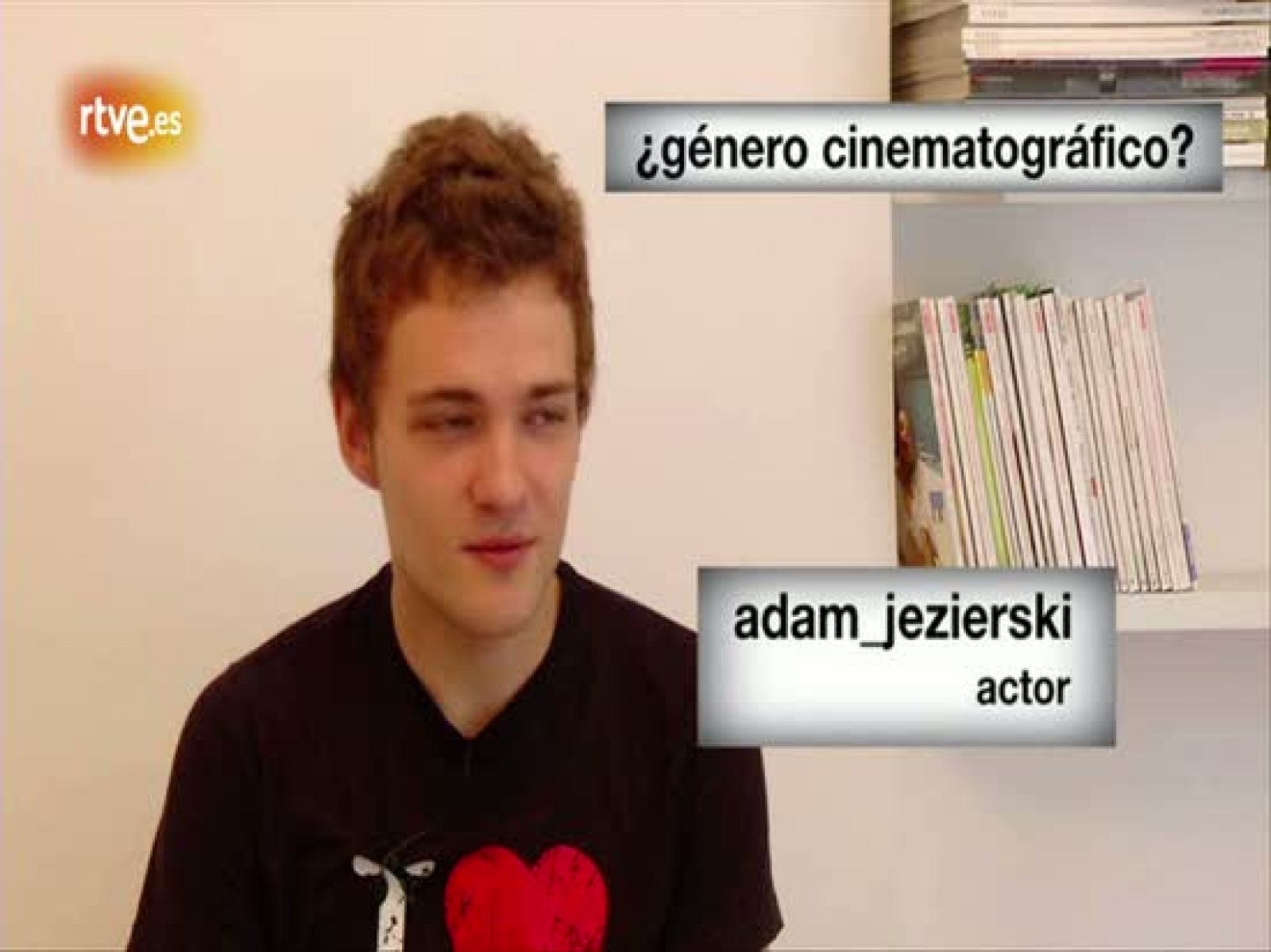 El actor Adam Jezierski habla sobre el futuro del cine con motivo del Festival Internacional de San Sebastián.