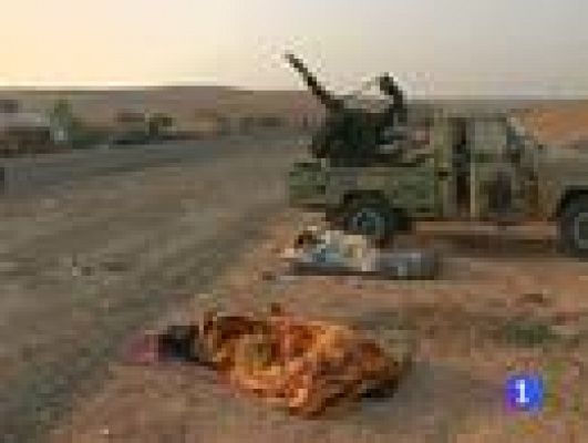 Telediario 1 - Confusion por el paradero de Gadafi