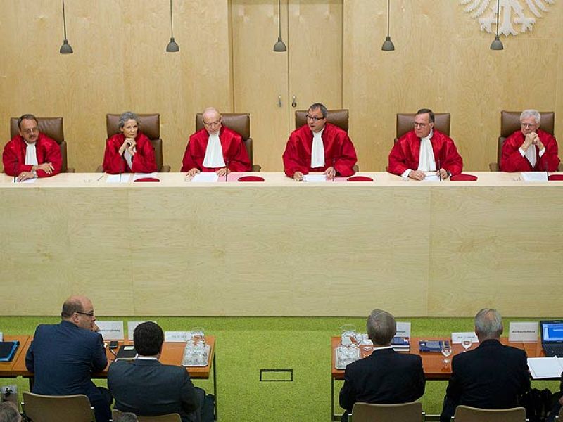 Alemania avala los rescates en la zona euro pero su Parlamento deberá aprobar futuras ayudas