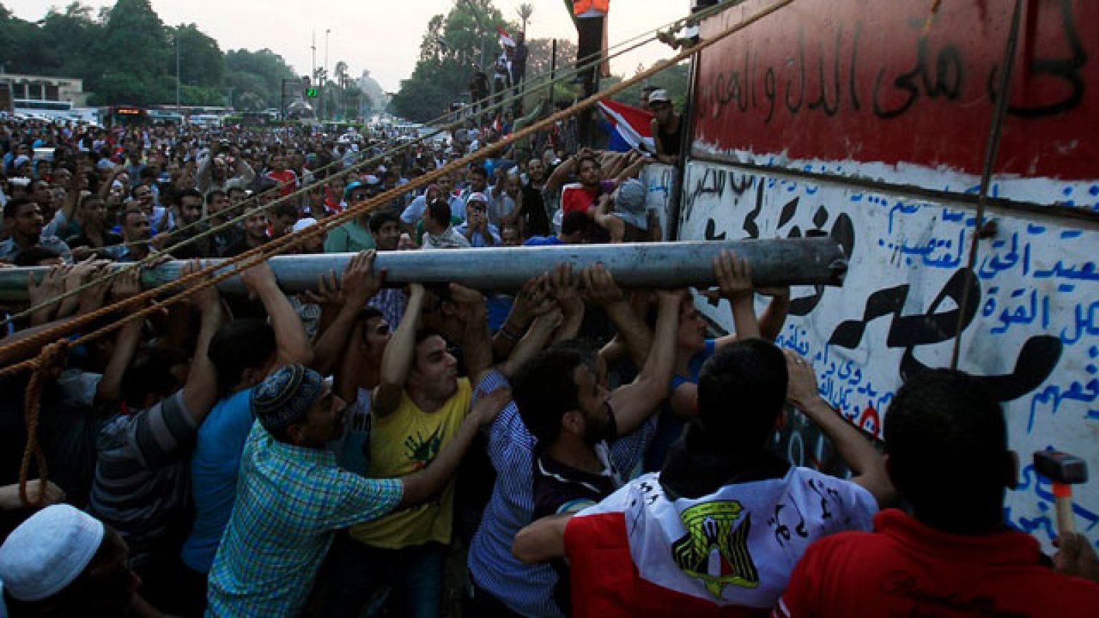 Telediario de fin de semana en cuatro minutos - 10/09/11 | Ver