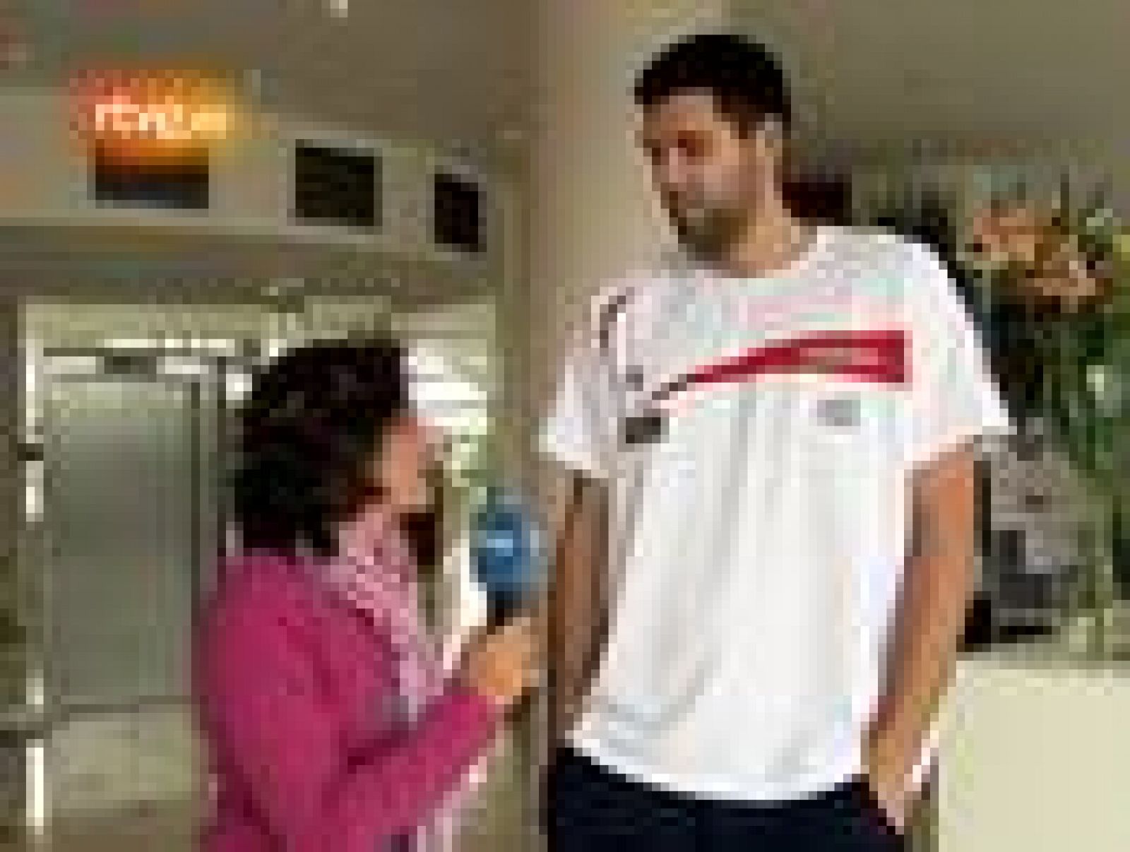 La selescción española de baloncesto disfruta de una jornada de descanso para entrenar y preparar el partido frente a Francia en el que los chicos de la 'ÑBA' se juegan el primer puesto del grupo.