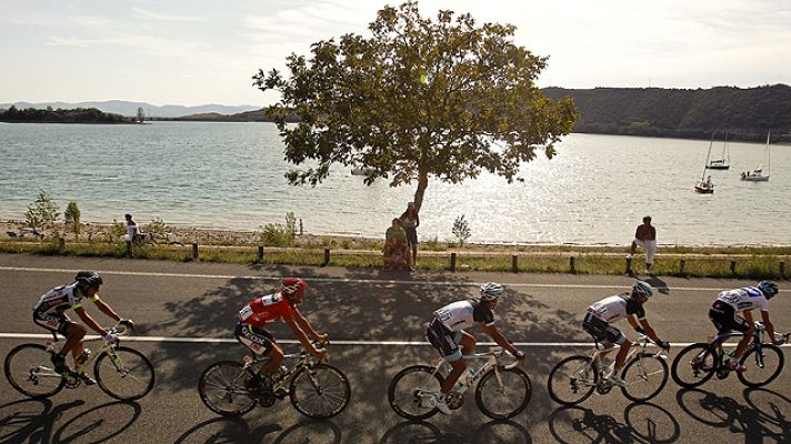 Vuelta ciclista a España - Bonificaciones, ¿sí o no?