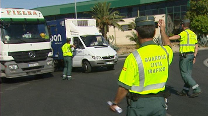 Telediario 1 - La DGT se centra en el cinturón