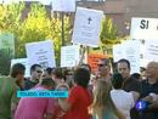 Telediario 1 - El curso escolar comienza con las movilizaciones de los profesores contra los recortes