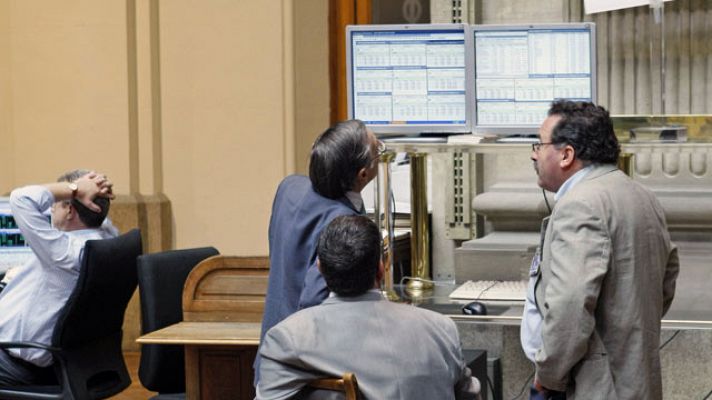 Los desayunos - Las Bolsas rebotan tras el batacazo por el temor a Grecia