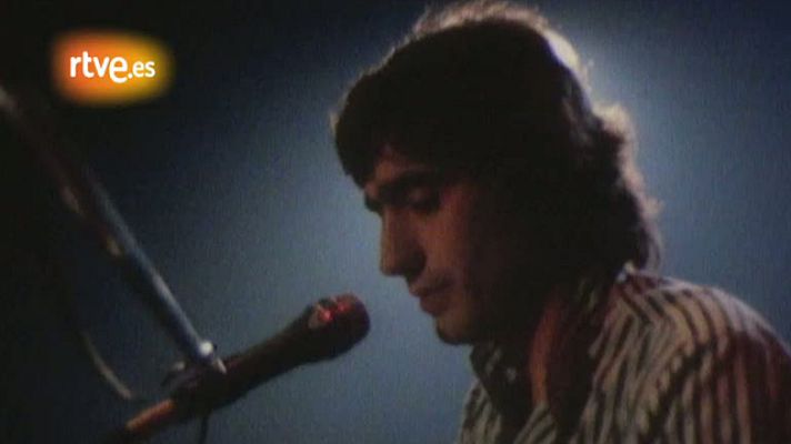 Cuéntame cómo pasó - Triana interpreta "Una historia"