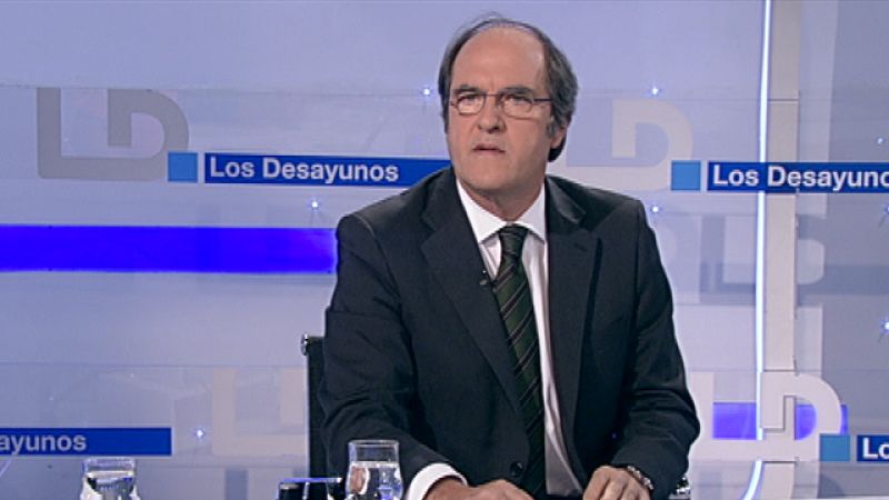 En el PSOE quitan hierro a las críticas de Chaves sobre las listas electorales