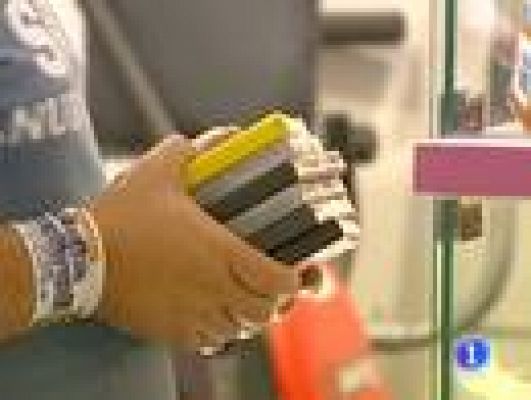 Telediario 1 - Triunfa el mercado de segunda mano