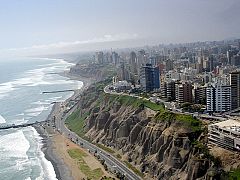 El diario de Limón: 'Entre2aguas' en Lima