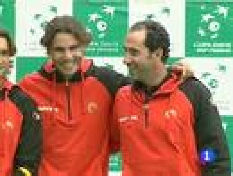 España sale al ruedo de la Plaza de los Califas de Córdoba con la mente puesta en conseguir el billete de la final de la Davis. Nadal ejercerá de líder y abrirá la eliminatoria contra Gasquet