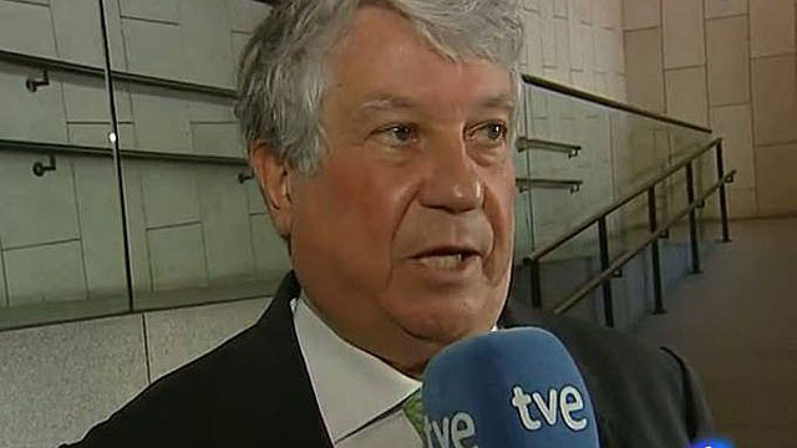 UGT alaba la vuelta de impuesto de patrimonio, criticado por la patronal de los empresarios