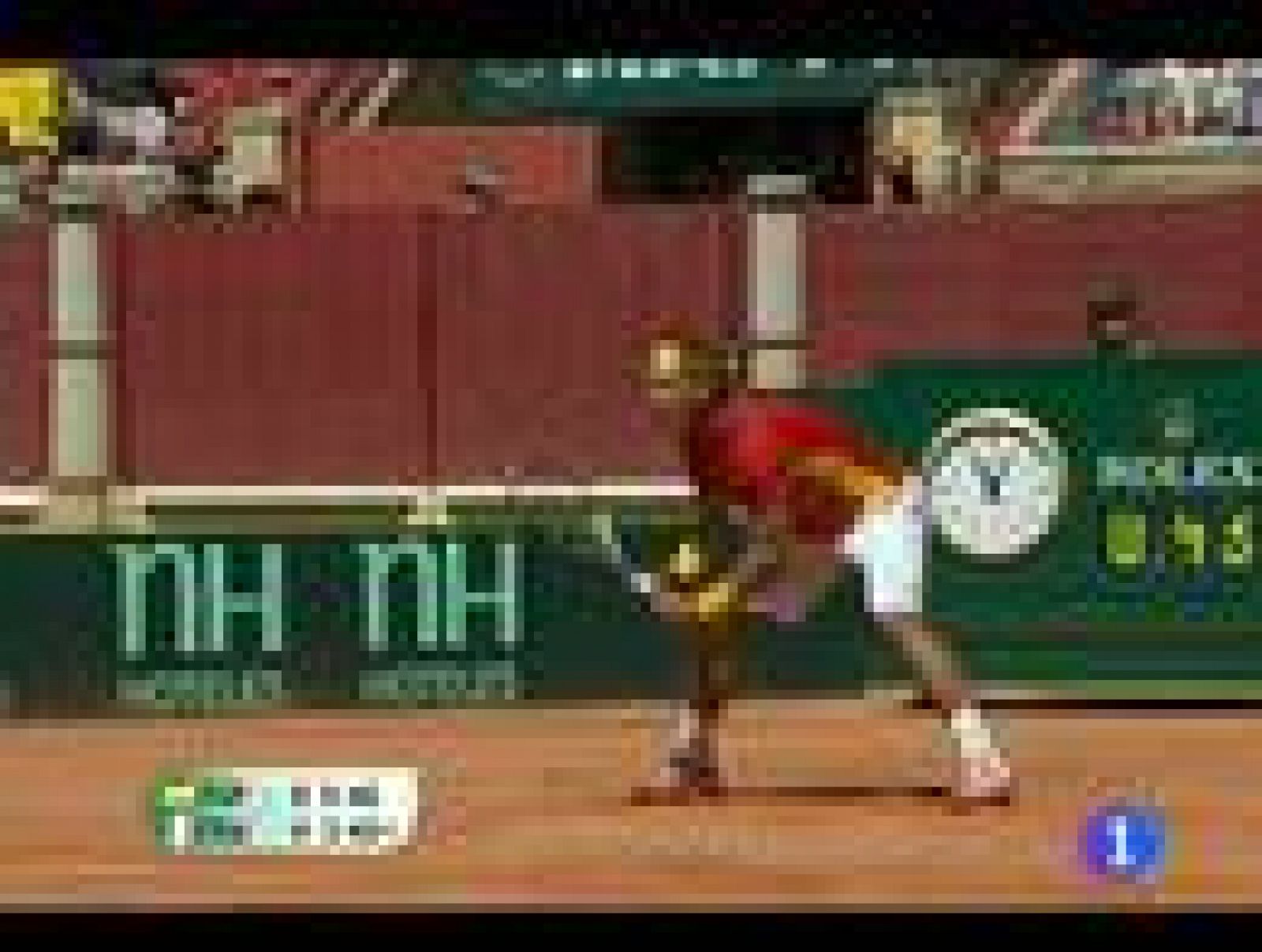 Telediario 1: Nadal barre de la pista a Gasquet | RTVE Play